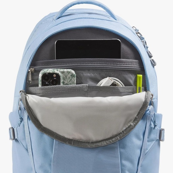 The North Face Sky Blue Backpack - Picture 4 of 6